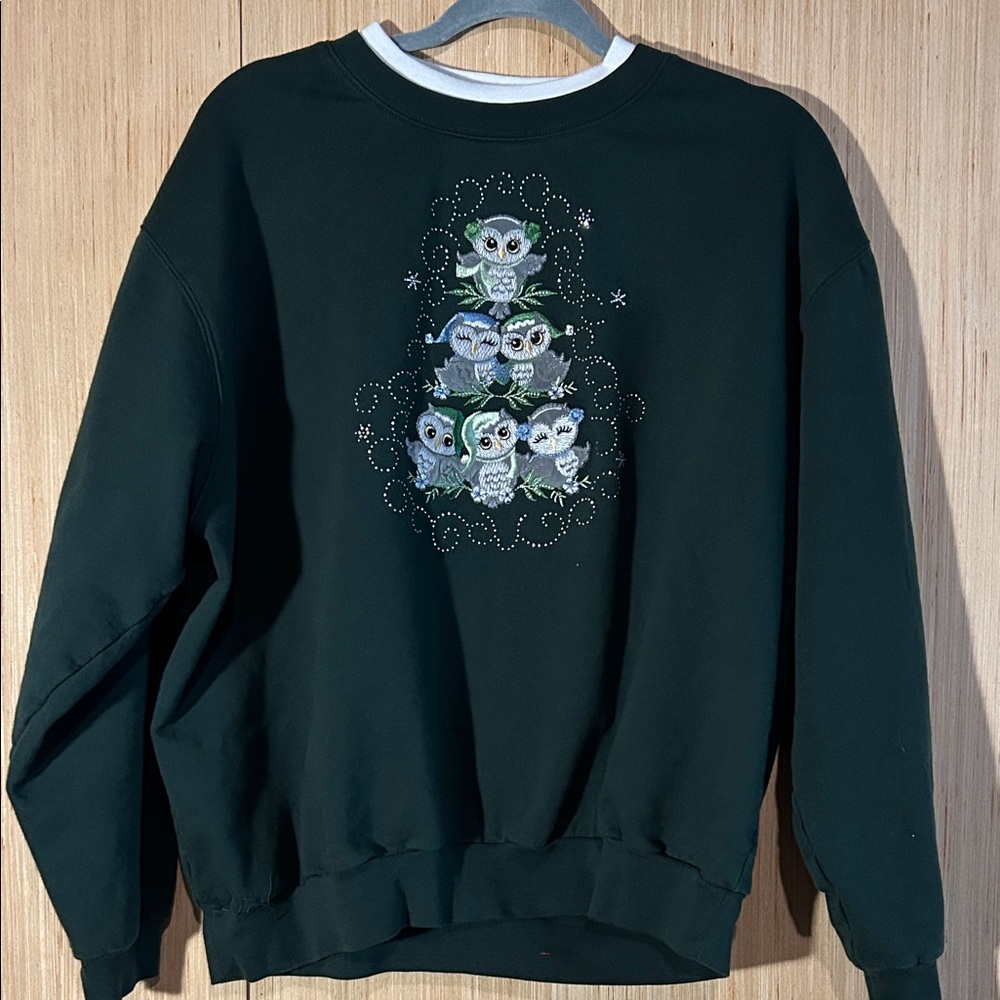 Morning Star Chic Black Sweatshirt with Owl Design